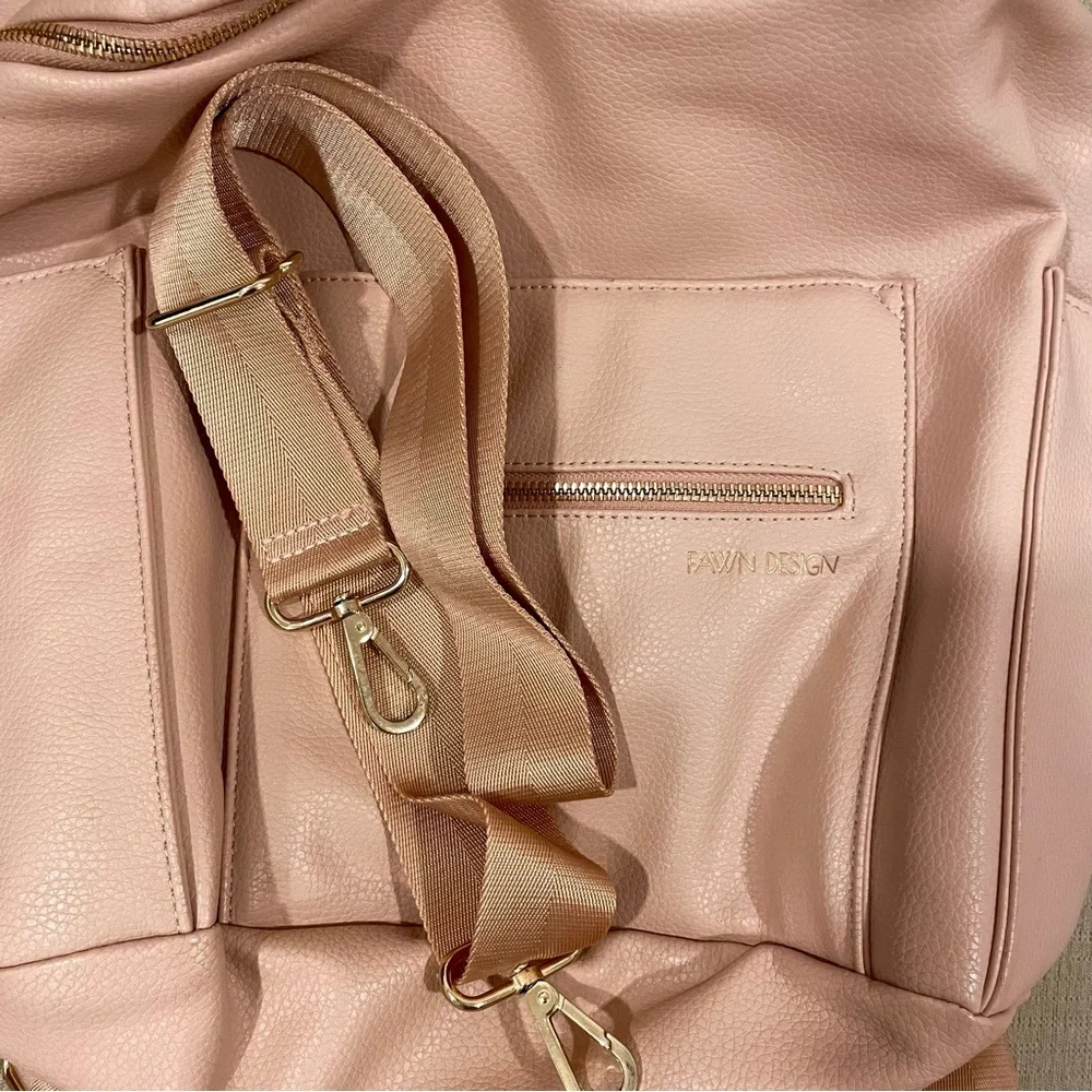Fawn Design Diaper Bag Messenger Strap Backpack Warm Blush Pink Baby Bag Travel